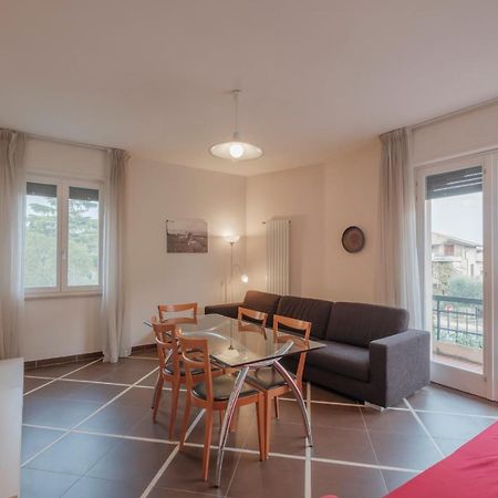 Aura Home Sirmione - 2 Bedrooms Apartment Dış mekan fotoğraf
