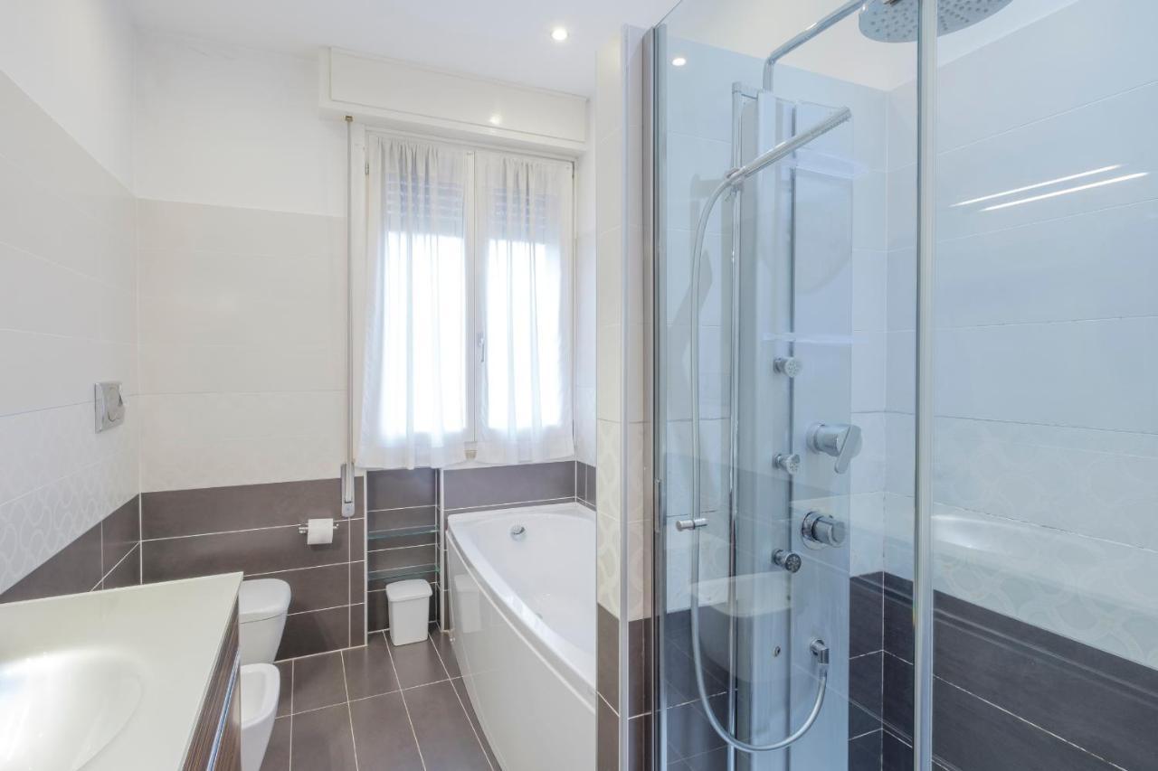 Aura Home Sirmione - 2 Bedrooms Apartment Dış mekan fotoğraf