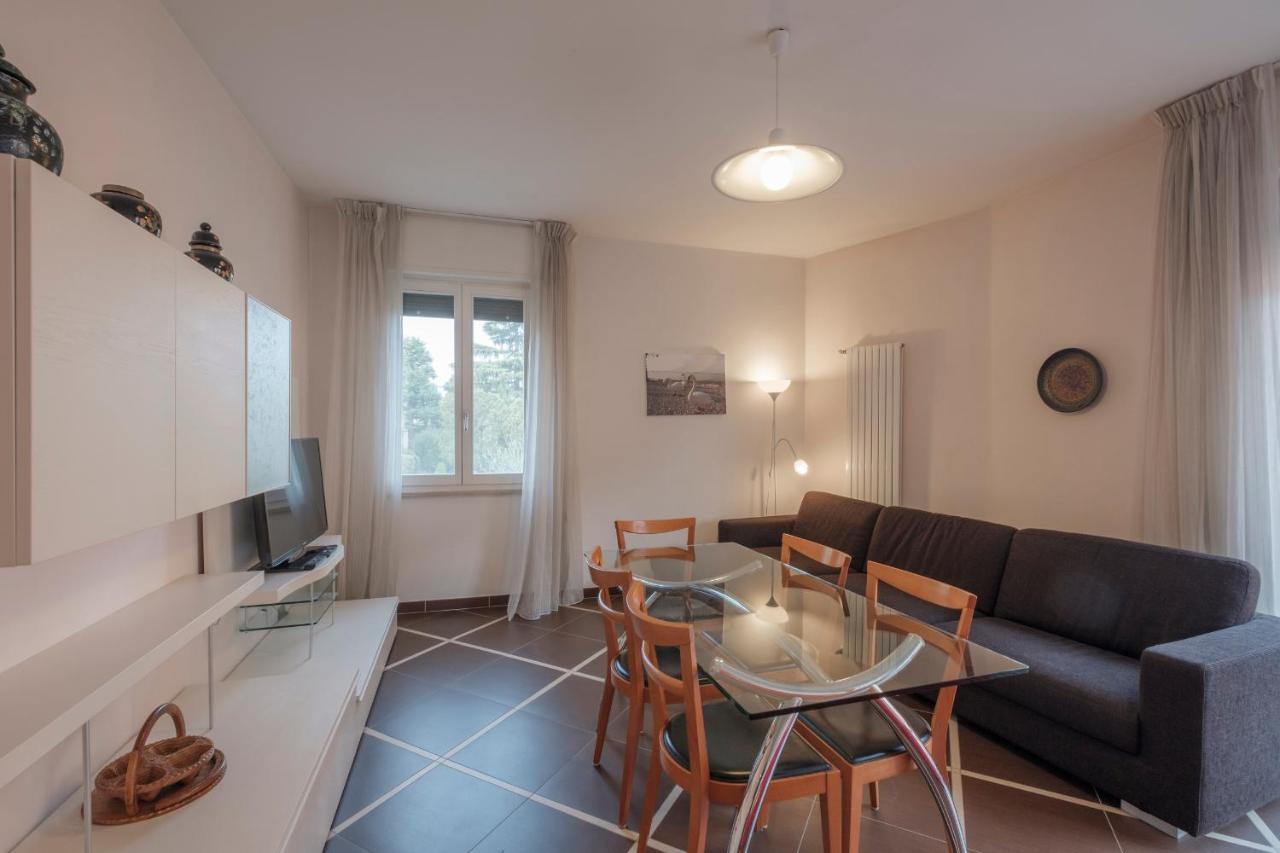 Aura Home Sirmione - 2 Bedrooms Apartment Dış mekan fotoğraf