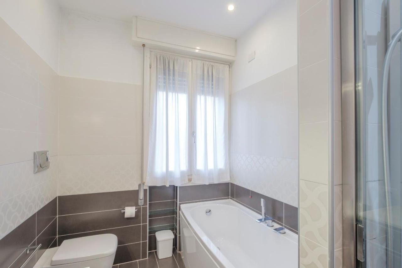 Aura Home Sirmione - 2 Bedrooms Apartment Dış mekan fotoğraf
