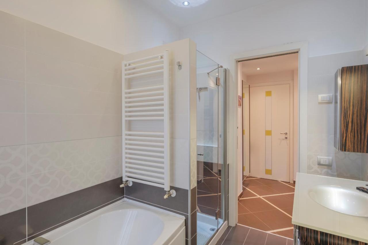 Aura Home Sirmione - 2 Bedrooms Apartment Dış mekan fotoğraf