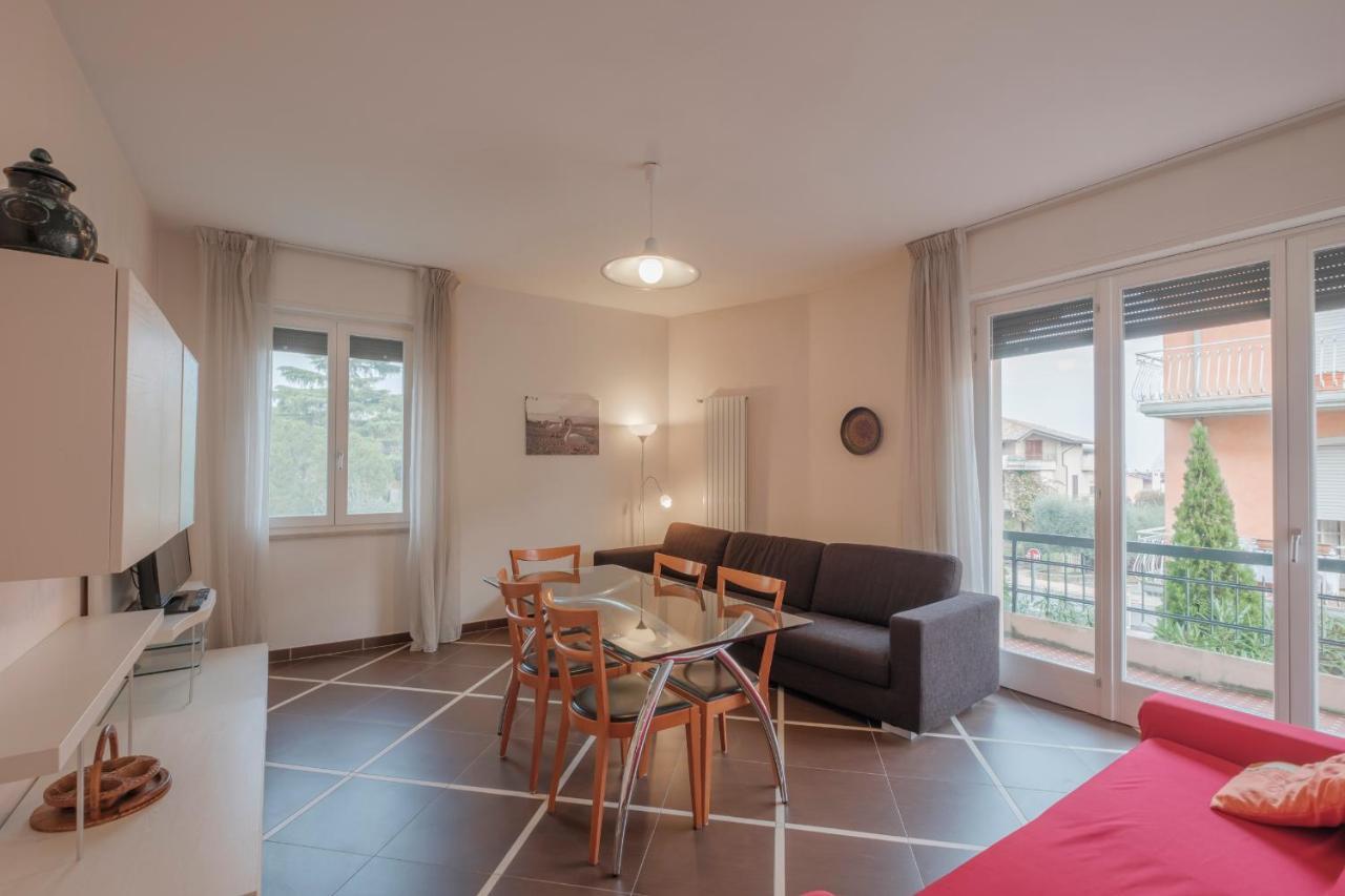 Aura Home Sirmione - 2 Bedrooms Apartment Dış mekan fotoğraf
